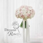 Soft Rinklos bridal bouquet